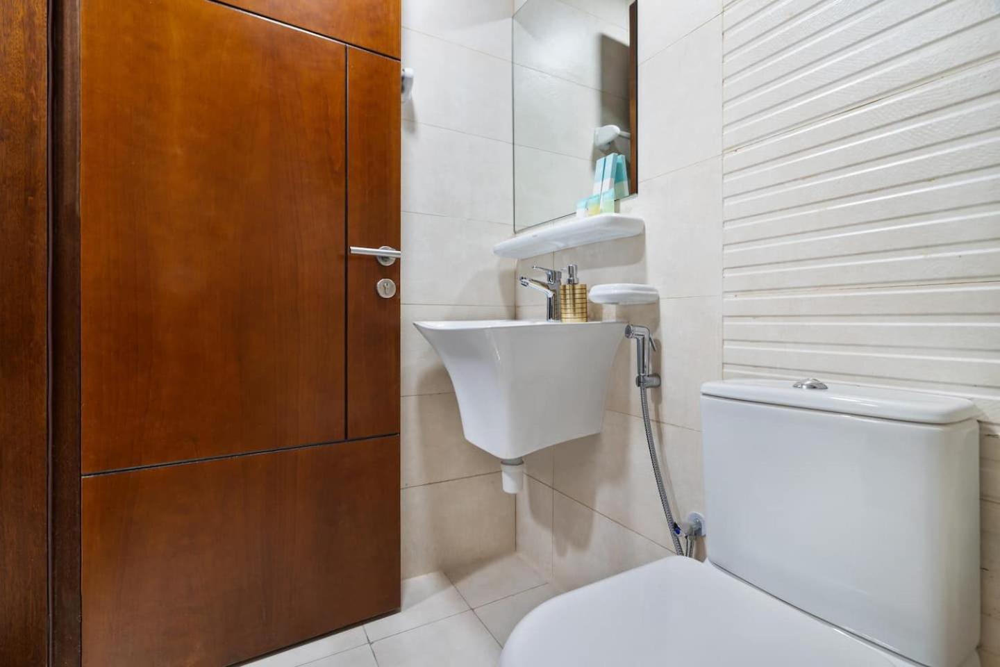 Appartamento Super Luxury Studionewly Built Dubai