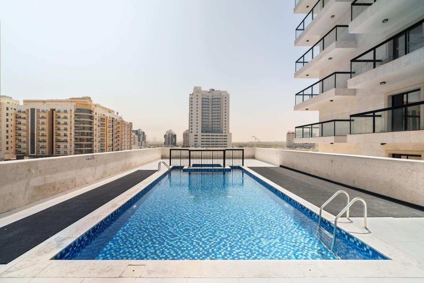 Super Luxury Studionewly Built * Dubai